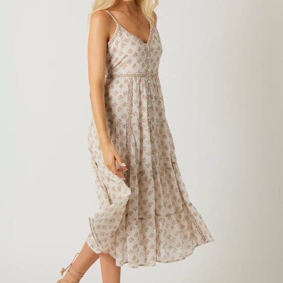 Bila 77 Windsor Dress - Picture 2 of 7